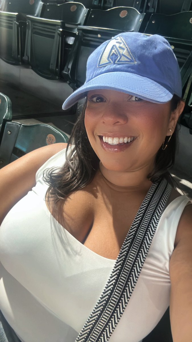 Jenny Rosado tweet media