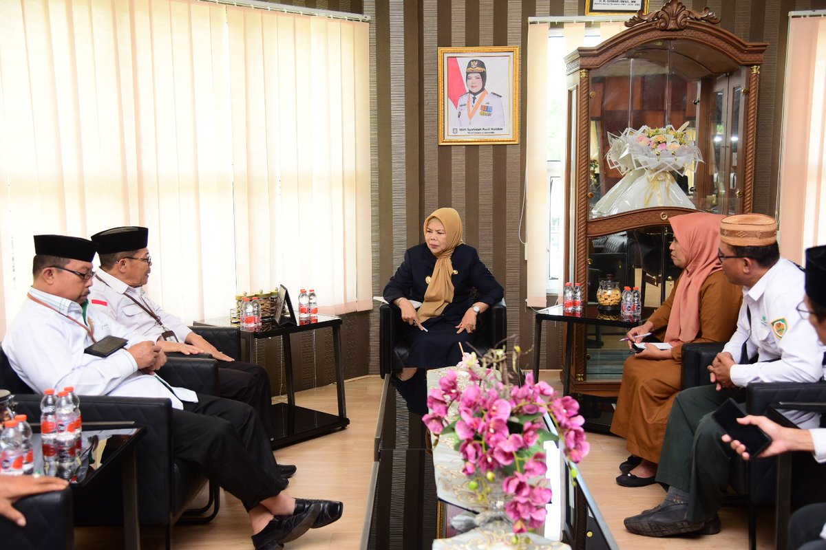 Pemprov Gorontalo Gandeng Baznas RI Perkuat Ketahanan Pangan 

berita.gorontaloprov.go.id/2025/08/04/pem…