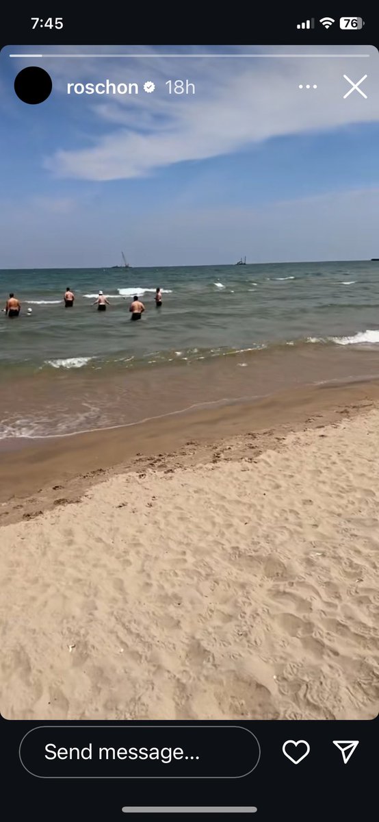 YouBetWhat's tweet image. Did Ben Johnson take the Chicago Bears to the Beach yesterday? Or Did Roschon Johnson go on his own? @CSleeve16374 can you report on these pictures from Roschon’s IG story. Here’s your chance to get the scoop ahead of @GBraggsJr23 #BearDown