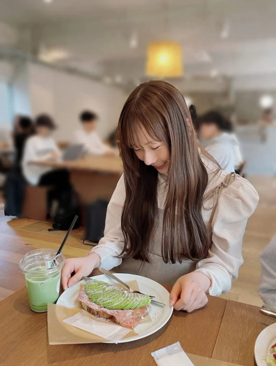 ＼🧡Happy Birthday🩷／

本日、8月6日は…
#石塚瑶季 さんの誕生日！
おめでとうございます🎉

いつも明るく、みんなを笑顔にするたまにゃん！
ダイナミックなダンスに今年も目が離せません！

笑顔溢れる一年になりますように✨

#日向坂46 
#石塚瑶季生誕祭 
#石塚瑶季生誕祭2025
