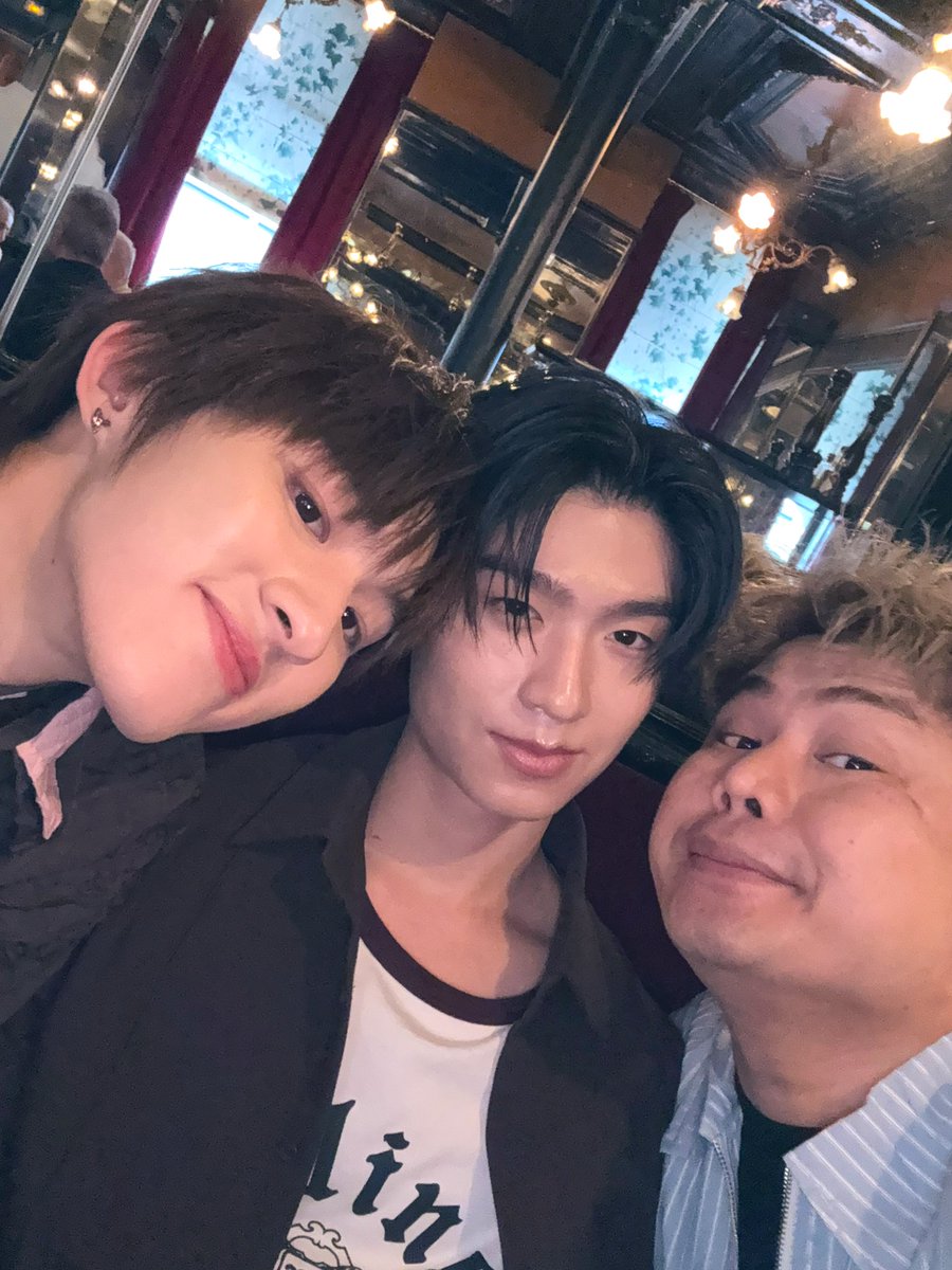 THOMASKONG PARIS FW VLOG 
#ThomasKongVlogInParis

ไม่ยอมให้ถ่ายคนเดียวหลอกเนอะ <a href="/kongjiro_/">Kong.Jiro</a>