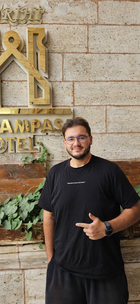 Même endroit 1 an après 
JUSTE WOW