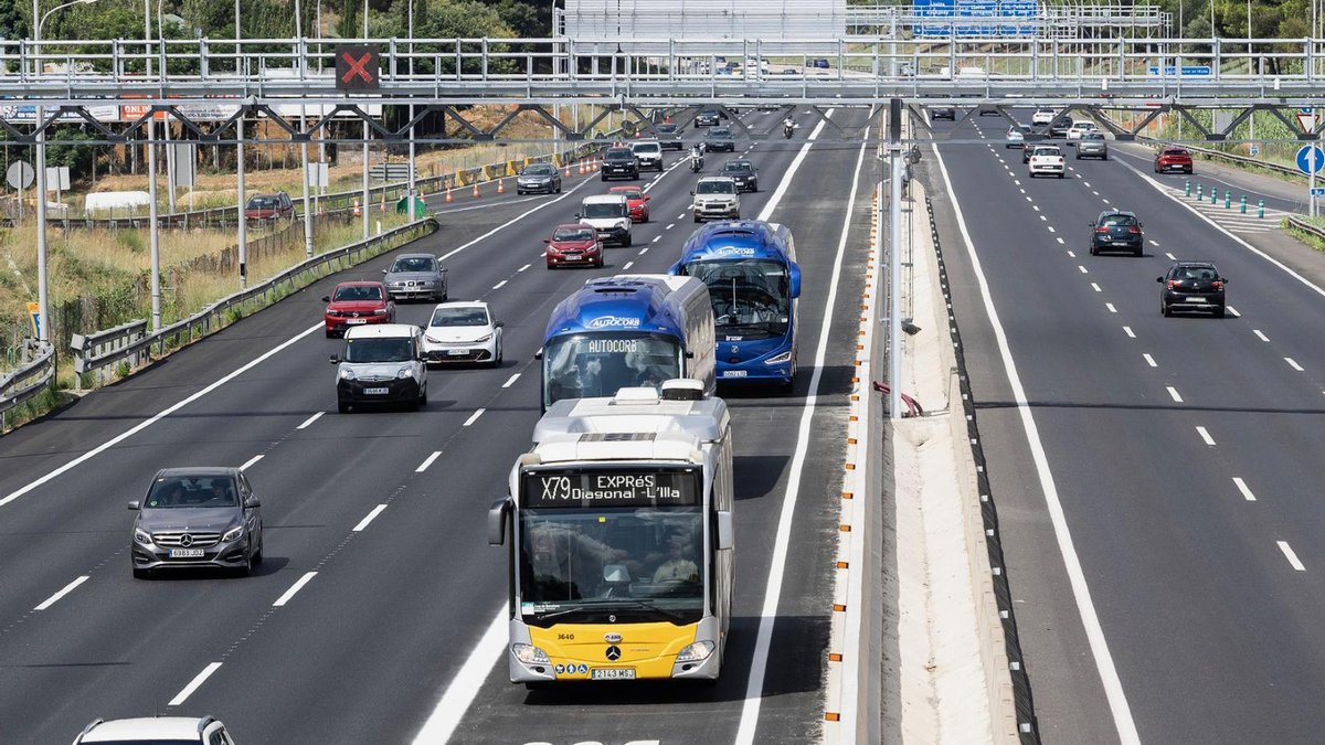 ▶ MOBILITAT | S'inaugura el carril bus de la B-23 millorant l'accés a Barcelona

👉 La proposta va néixer l'any 2001 amb el Manifest d’#Esparreguera impulsat per Xavier Sitjà i amb el suport de <a href="/transportpublic/">PTP ~ Associació Promoció del Transport Públic</a> i diversos ajuntaments

📻 tuit.cat/71aiv