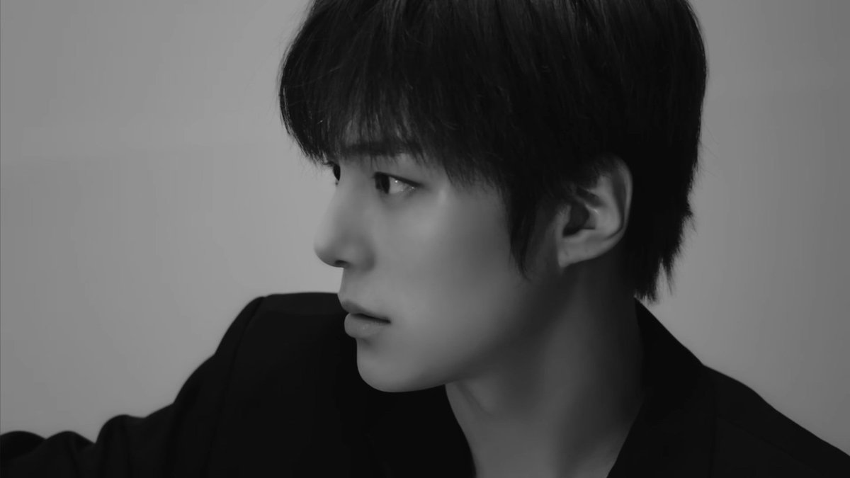chillinwithmx's tweet photo. #이민혁얼굴 https://t.co/vAPeHuZi4Q