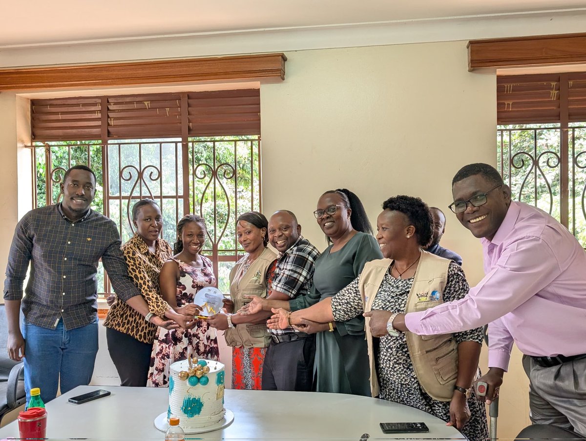 Junior Mike Wejuli (@mikewejuli) on Twitter photo We extend our deepest gratitude to the #DHT of <a href="/WakisoDLG/">Wakiso District Local Government</a> for their support towards our career as public health officers for the 2 months we have been with you. Thanks for the commitment.
Gratitude goes back to <a href="/MakSPH/">Makerere University School of Public Health</a> ,<a href="/ConnieNait/">Connie</a> for their support. We extend our deepest gratitude to the #DHT of <a href="/WakisoDLG/">Wakiso District Local Government</a> for their support towards our career as public health officers for the 2 months we have been with you. Thanks for the commitment.
Gratitude goes back to <a href="/MakSPH/">Makerere University School of Public Health</a> ,<a href="/ConnieNait/">Connie</a> for their support.