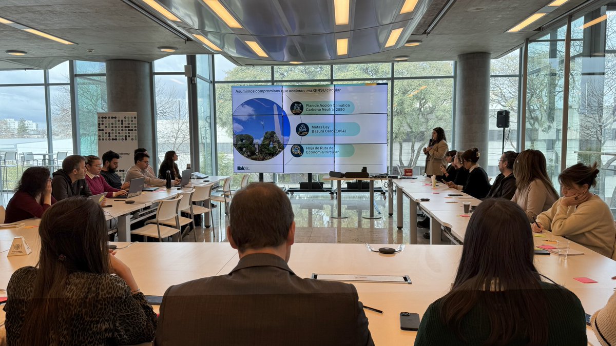 🏛️ PRIMERA REUNIÓN DEL FOGA 

Hoy, junto con los participantes y representantes de los tres poderes del Estado, trabajamos para mejorar la disponibilidad de los #datosabiertos del Ministerio de Espacio Público e Higiene Urbana.

¡Los esperamos en el próximo encuentro!