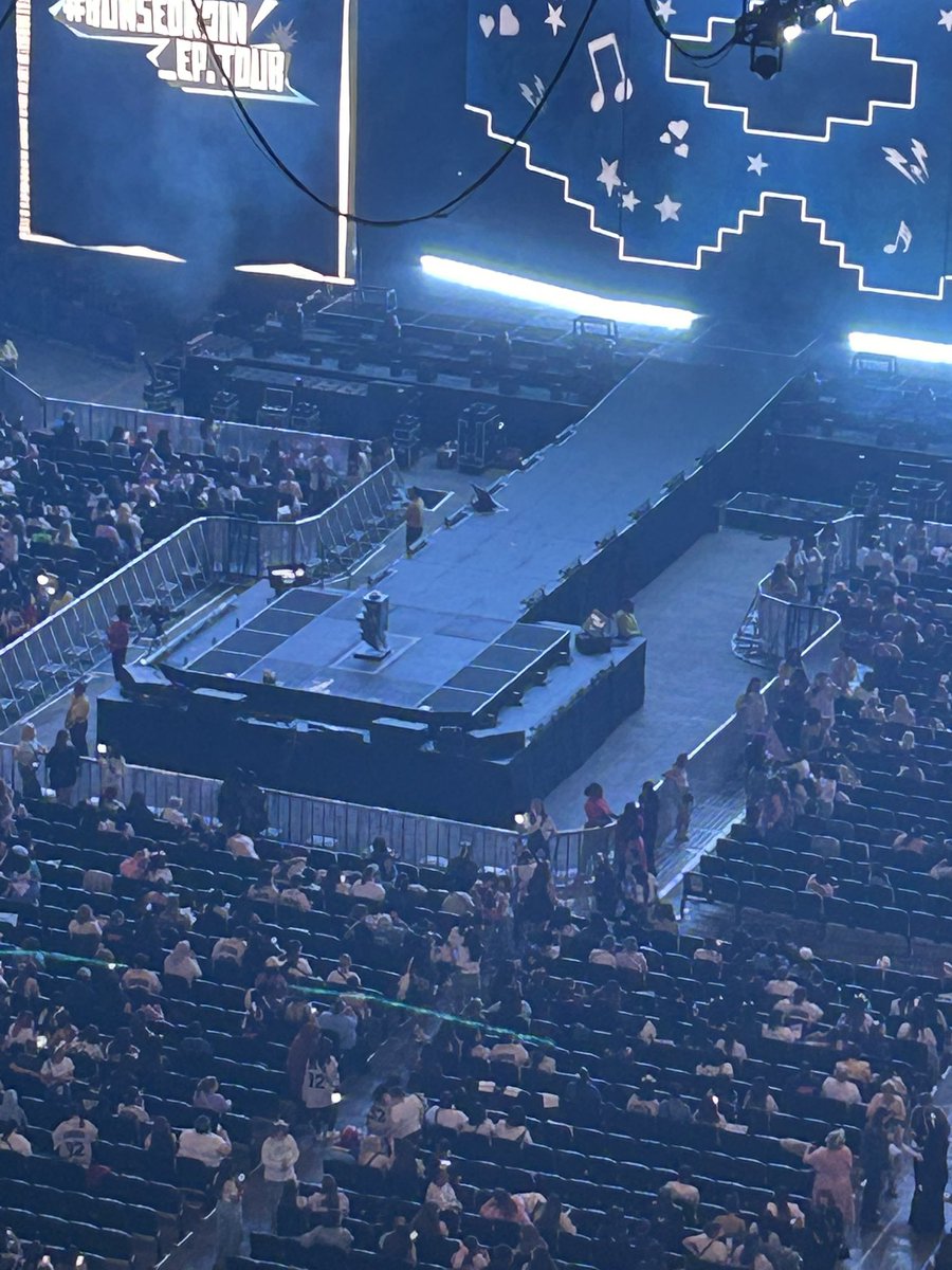 i wanna boop that button………..