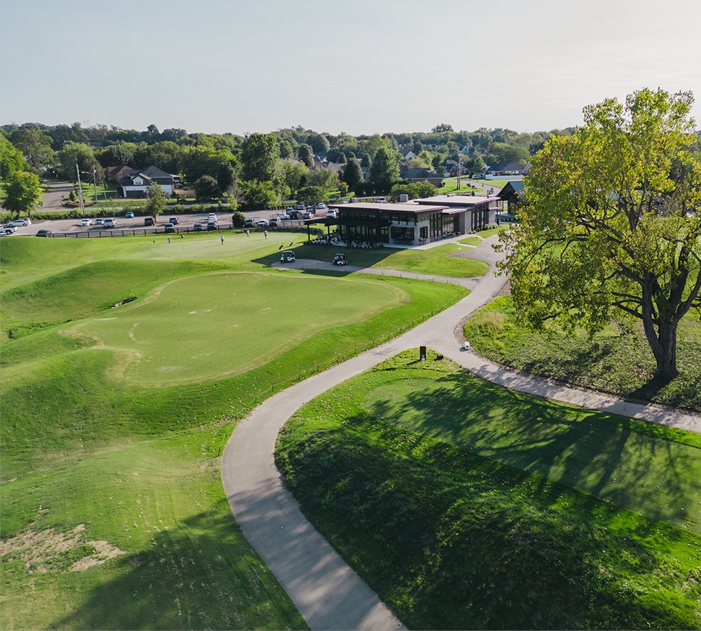 We are excited to continue to grow our portfolio as we have been selected to manage Towhee Club in Spring Hill, Tennessee. 

We look forward to working with ownership, our new team members and the local community.

📸: Jeff Marsh

#ThisIsKemperSports