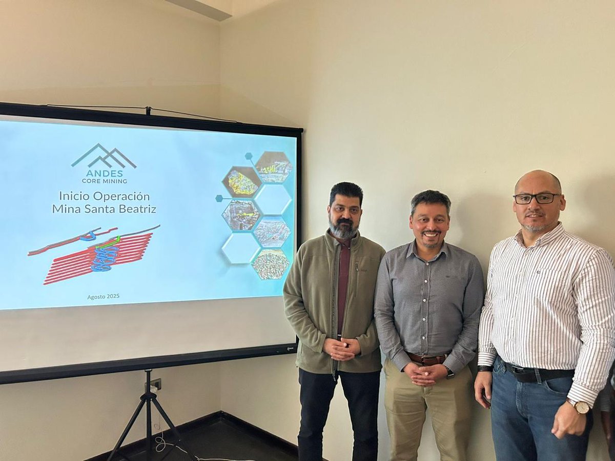 AltiplanoMetals's tweet image. Last week, we officially kicked off the Santa Beatriz Project with an exciting event bringing together the Altiplano and Andes Core Mining teams.

We presented the project to all workers and shared key policies, procedures to ensure a successful and safe operation from day 1.