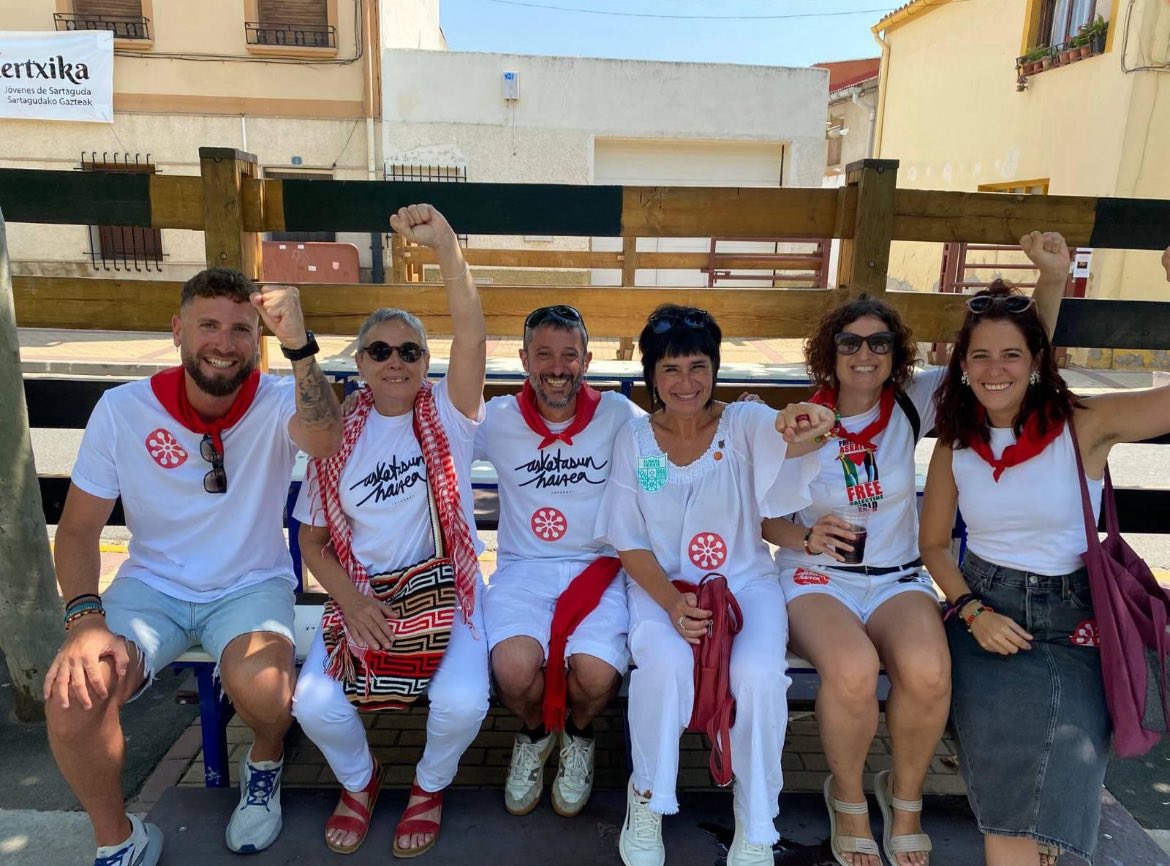 Gora Sartaguda eta gora Sartagudako jaiak!

Gora Herria!

#AskatasunHaizea