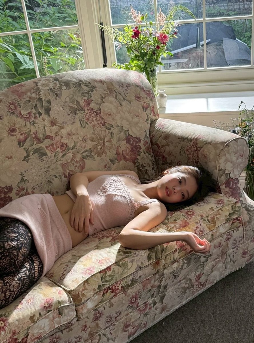 ㅤ❁; 𝘐𝘯𝘴𝘵𝘢𝘨𝘳𝘢𝘮 𝘶𝘱𝘥𝘢𝘵𝘦
ㅤㅤ  ⸻ @𝒔𝒖𝒏𝒇𝒍𝒐𝒘𝒆𝒓𝒆𝒅 ： 
ㅤㅤㅤㅤㅤㅤㅤㅤ
ㅤㅤㅤ› whoops~
ㅤㅤㅤㅤㅤㅤㅤㅤ
ㅤㅤㅤㅤㅤㅤㅤㅤ