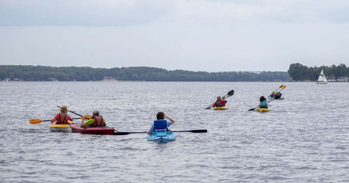 📍Mayville, NY is getting noticed! This lakeside gem on Chautauqua Lake was just featured as one of WNY’s coolest escapes. Small-town charm, scenic views, and year-round fun await. 🌊✨
🔗 msn.com/en-us/travel/t…
#MayvilleNY #ChautauquaLake #LiveCHQ