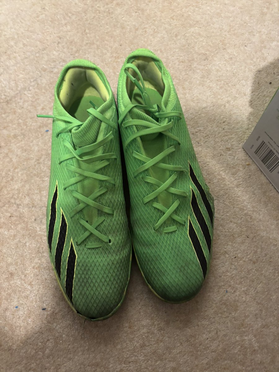 PodChrisAitkins's tweet photo. @adidasUK @adidasfootball @adidas worst customer service ever! I got these as a gift from my kids. They fell apart and customer service don’t want to know as they can’t finder the order number. I’ve nearly worn them. Not the quality or service I would expect! https://t.co/f5bDllrp5J