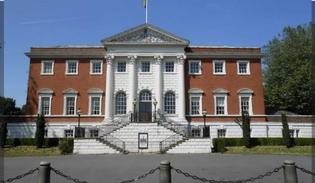 Great to meet with Steve Park, Interim CEO of Warrington Borough Council - As promised, I raised my key aims for the Bewsey &amp; Whitecross Ward and other important community issues — to ensure they receive much-improved focus 🔊

Key meetings will now be arranged.

Reform UK –