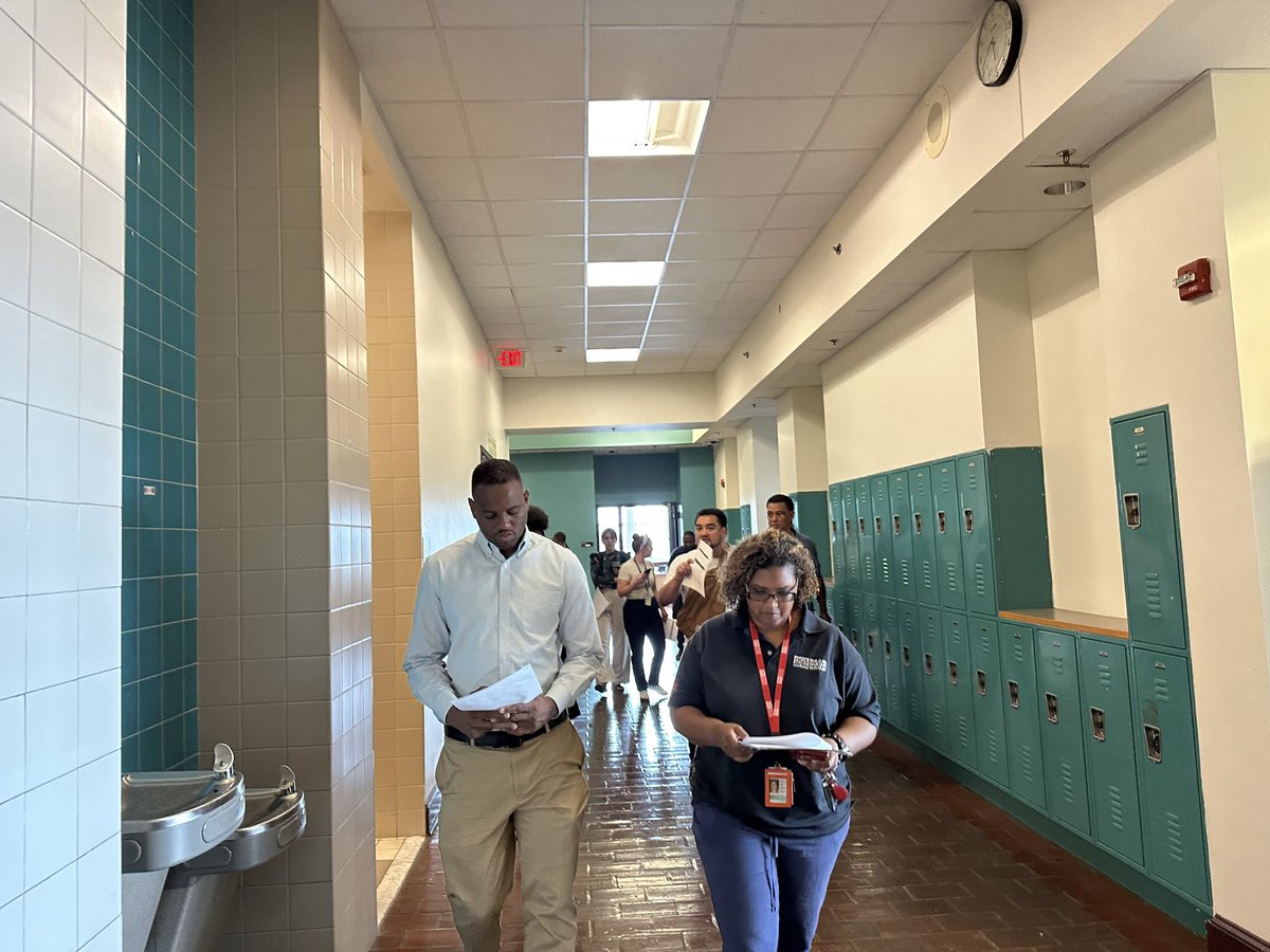 Spent the morning at Eastern HS for a school readiness walkthrough! Proud to see our city agencies hard at work preparing for a successful school year. Our students deserve safe, welcoming, and well-equipped learning environments and we’re making sure they have just that.