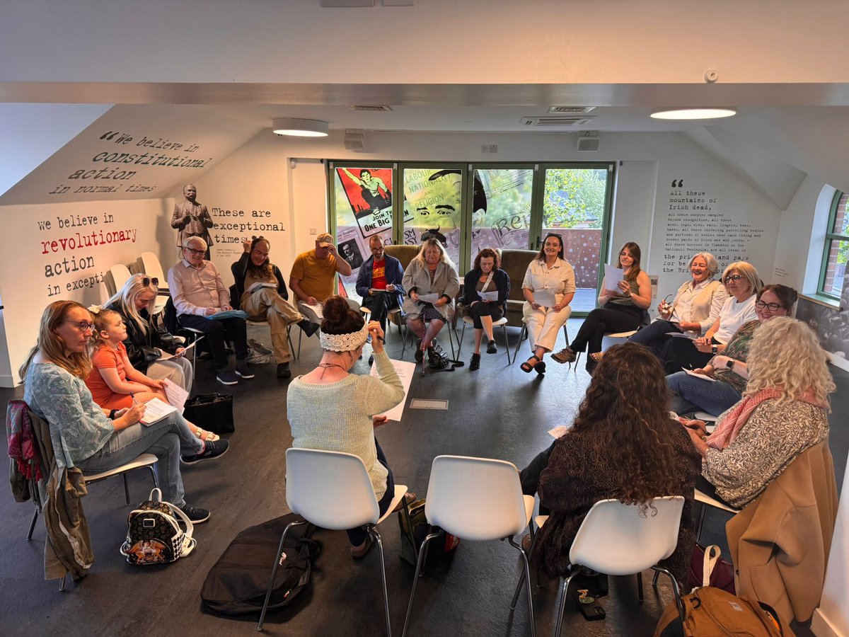Áras Uí Chonghaile | James Connolly Visitor Centre (@jamesconnollyvc) on Twitter photo We’re delighted to host the <a href="/FeileBelfast/">Féile an Phobail</a> Singing Workshop with Gráinne Holland in Áras Uí Chonghaile this evening 🎶
Great crowd and some wonderful singing, maith sibh 👏 We’re delighted to host the <a href="/FeileBelfast/">Féile an Phobail</a> Singing Workshop with Gráinne Holland in Áras Uí Chonghaile this evening 🎶
Great crowd and some wonderful singing, maith sibh 👏