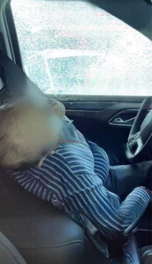 🚨| En México asesinaron a un líder sindical y exdiputado, Mario Machuca; a plena luz del día en Cancún. Disfrazados de repartidores los sicarios dispararon desde una moto y huyeron. 🇲🇽 México es un ESTADO FALLIDO, bajo el mando de la narco Presirvienta Claudia Sheinbaum.