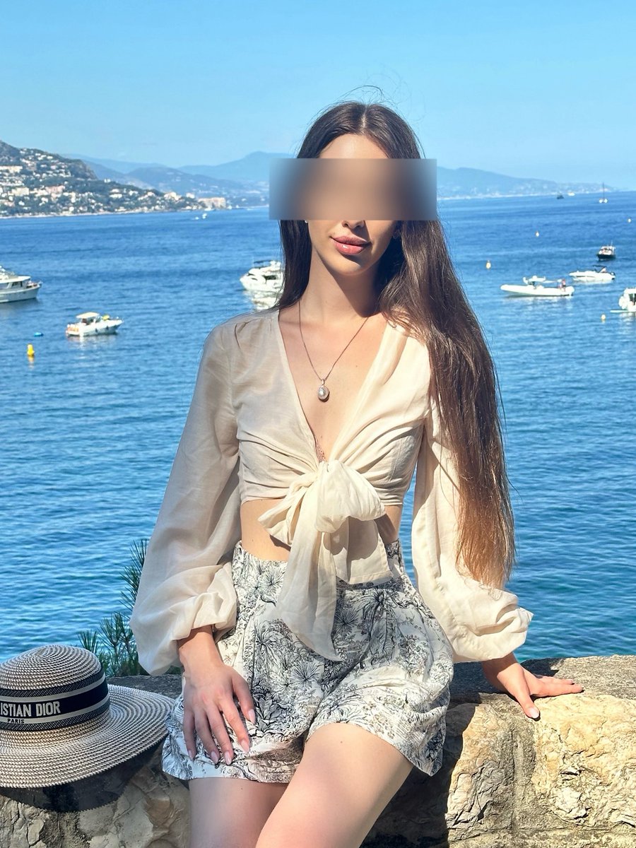 The French Riviera is calling…just a few more days to go! 
Picture from last summer ☀️