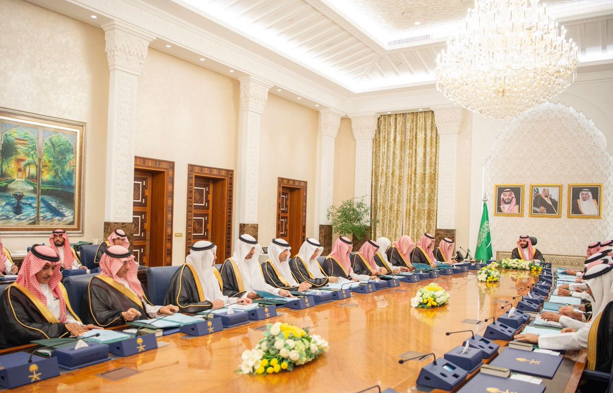 سمو سيدي #ولي_العهد يرأس جلسة #مجلس_الوزراء في #نيوم.