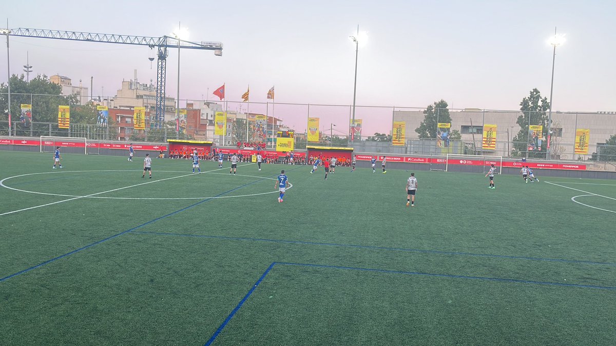 Pues otro día en la oficina ⚽️⚽️ <a href="/thistorics/">Torneig d'Històrics</a> para pasar una buena tarde en compañía de <a href="/quicodiaz/">quico  diaz</a> <a href="/mario180769/">Mario Fernandez</a> <a href="/pascualfelius/">Pascual Felius</a> <a href="/jmgf55/">Jose Maria Gonzalez</a> .
Aprendiendo de los buenos siempre 🔝🔝