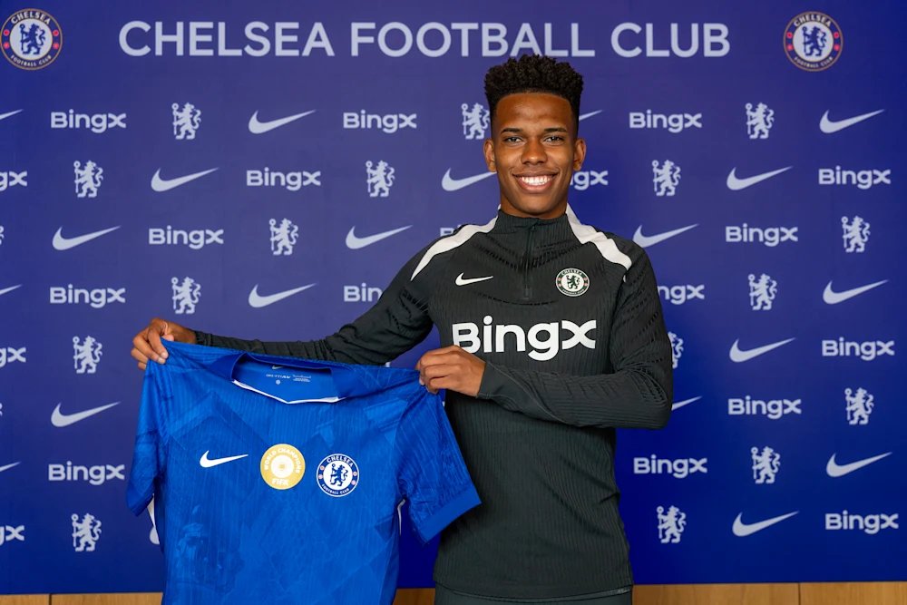 🚨 Chelsea confirm Estêvão has joined from Palmeiras. Viewed as part of first-team plans this season.🇧🇷

🗣️ Estêvão: "I am very happy, it feels very rewarding to represent Chelsea, one of the biggest clubs in the world. I hope to help the team in the best way possible."