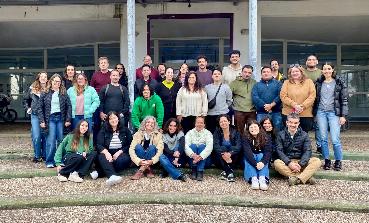 🔬🌱 Taller IMPP-AR 2025 en INTECH 🌱🔬

El 3 y 4 de agosto se llevó a cabo en el INTECH (Chascomús) el Taller Argentino de Interacción Molecular Planta-Patógeno (IMPP-AR2025).

<a href="/MarcelaDotto/">Marcela Dotto</a> <a href="/nicoscecchini/">nico cecchini</a> <a href="/EugeSegretin/">María Eugenia Segretin</a>
<a href="/FabroGeorgina/">GeorginaFabro</a> <a href="/marina_0000/">Marina Clemente</a>