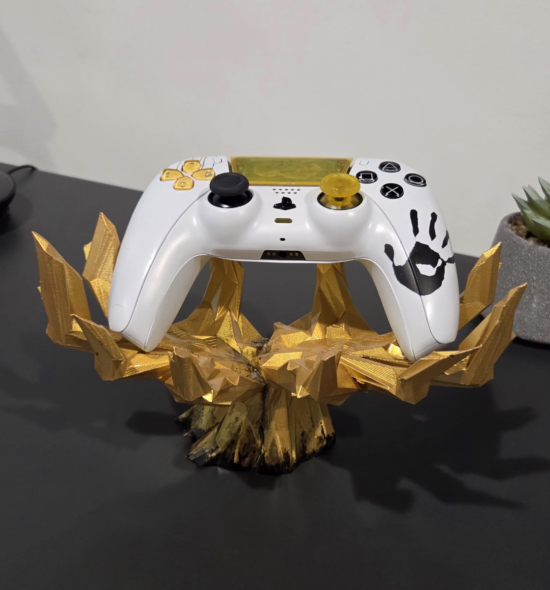 Omar (@ramoabab8884) on Twitter photo Thank you so much. The controller stand that I painted/ created, works so well with dualsense. <a href="/HIDEO_KOJIMA_EN/">HIDEO_KOJIMA</a> <a href="/Sony_XDEV/">PlayStation Studios XDEV</a> Thank you so much. The controller stand that I painted/ created, works so well with dualsense. <a href="/HIDEO_KOJIMA_EN/">HIDEO_KOJIMA</a> <a href="/Sony_XDEV/">PlayStation Studios XDEV</a>