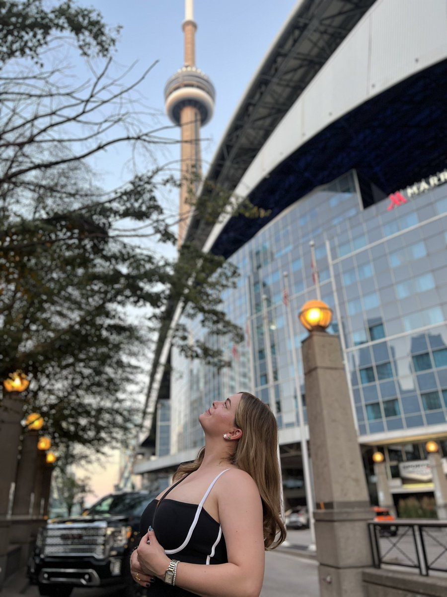 Show some love if Toronto’s home 🇨🇦