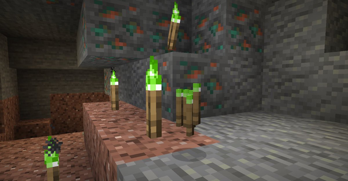 BobicraftMC's tweet image. ¡Snapshot 25w32a!

🔥 ANTORCHA DE COBRE
Una variante VERDE de la antorcha. 
Se crea con un pepita de  cobre, carbón y un palo.