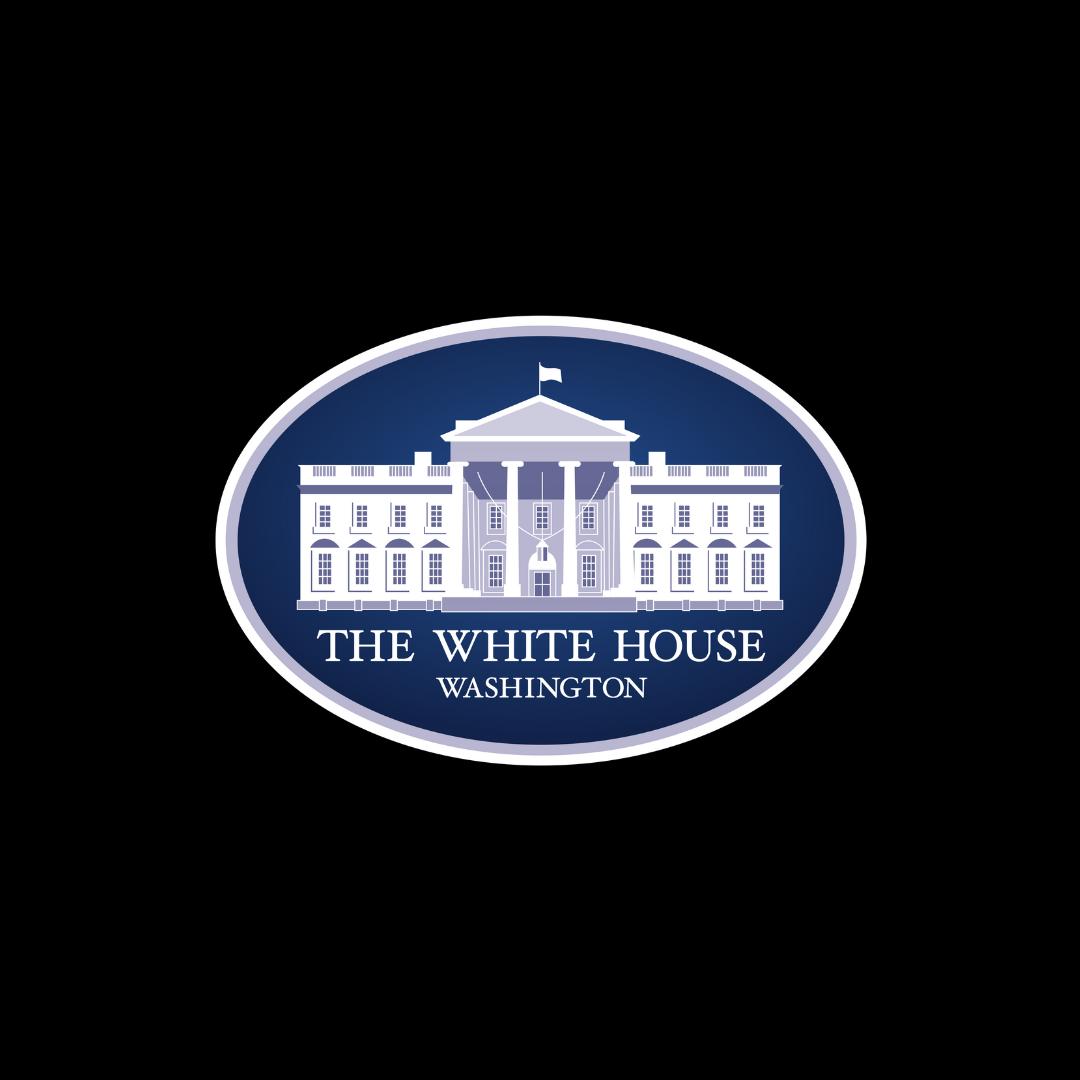 CryptoNewsHntrs's tweet image. 🚨🇺🇸 UPDATE: White House to track banks debanking crypto firms.

The upcoming Executive Order will trigger investigations into potential discrimination against the crypto industry.

#Crypto #Banking #ExecutiveOrder #US #Fintech #Regulation