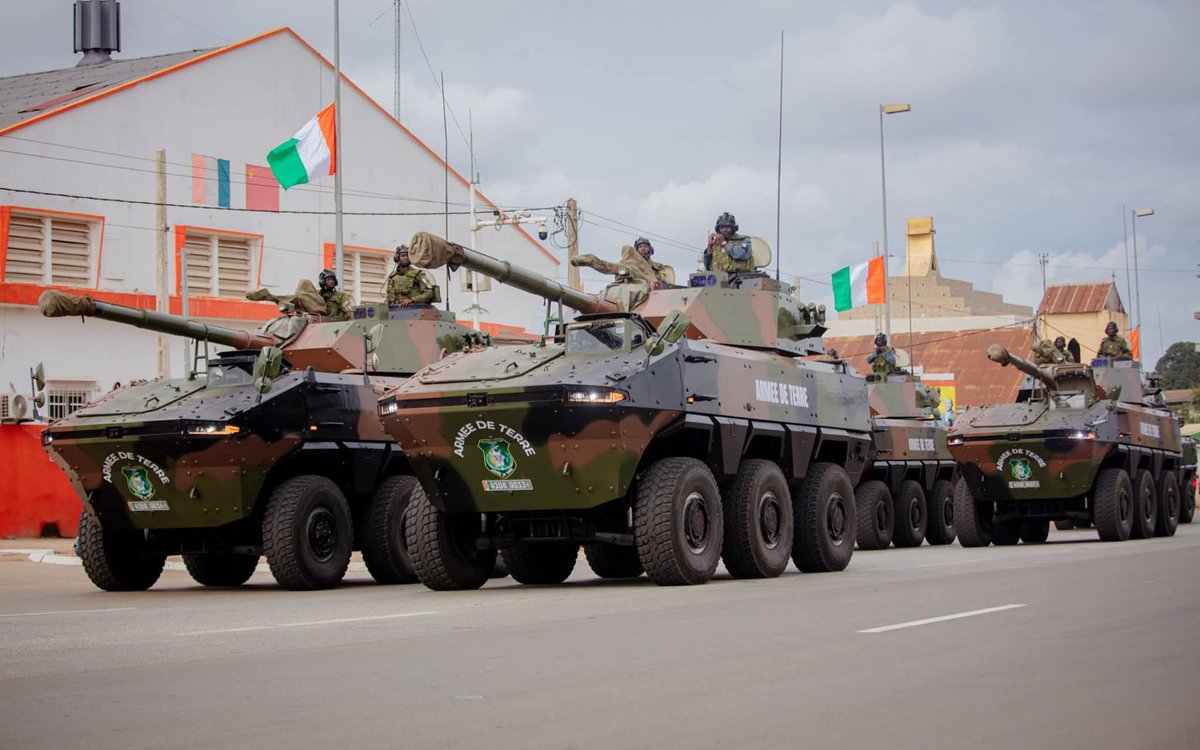 🇨🇮 Le saviez-vous ? 🇨🇮

La Chine est le premier fournisseur de véhicules militaires à la Côte d'Ivoire.

Donc la 🇨🇳 est 1er partenaire commercial de la 🇨🇮 dans le monde ainsi que son 1er fournisseur de véhicules militaires.

📷 : VN‑22B 🇨🇳 6×6 avec canon de 105 mm