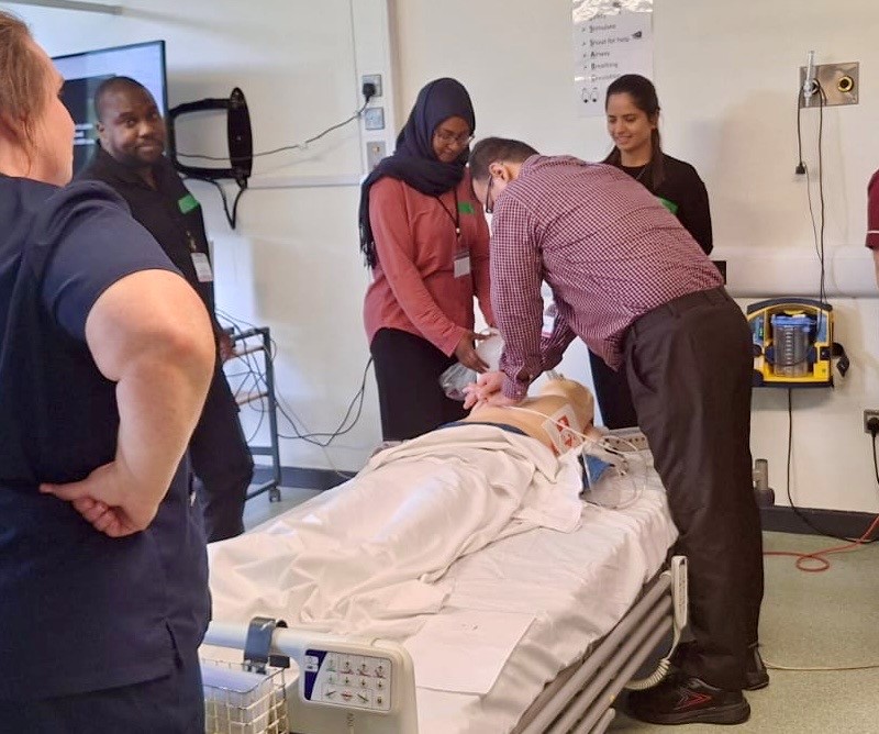 _NIMDTA's tweet photo. This afternoon, resident doctors at the N2NI Sim Induction are engaging in high-impact simulation scenarios, including:

🚨 Resus
🦠 Sepsis
⚠️ Medication Error

Realistic training designed to strengthen clinical decision-making. 
#N2NI #SimInduction #ValuedTrainees https://t.co/llsvwpuPnV