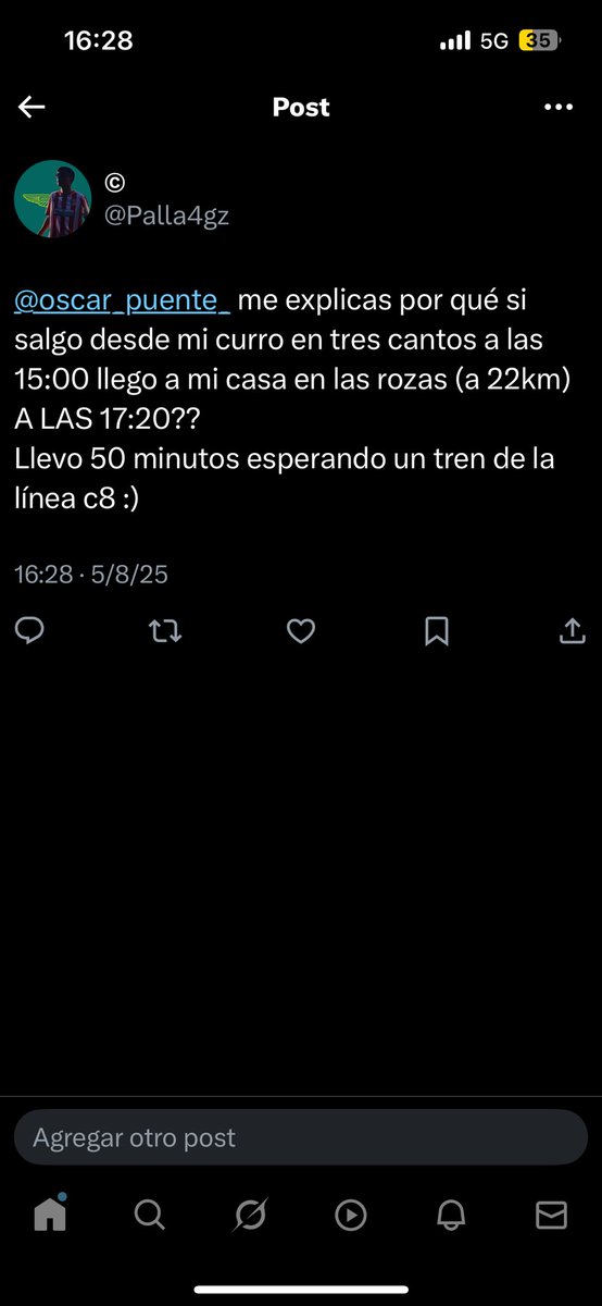 © tweet media