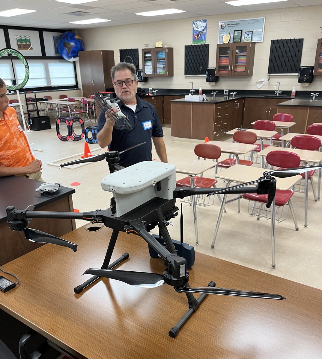 dailySTEM Chris Woods tweet media