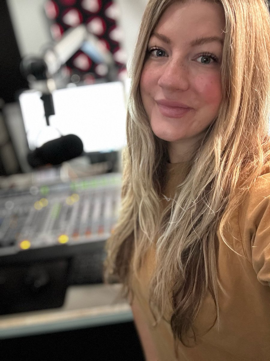 11 years full time on-air today! Not the first pic looking like I took it with a potato 💀😭