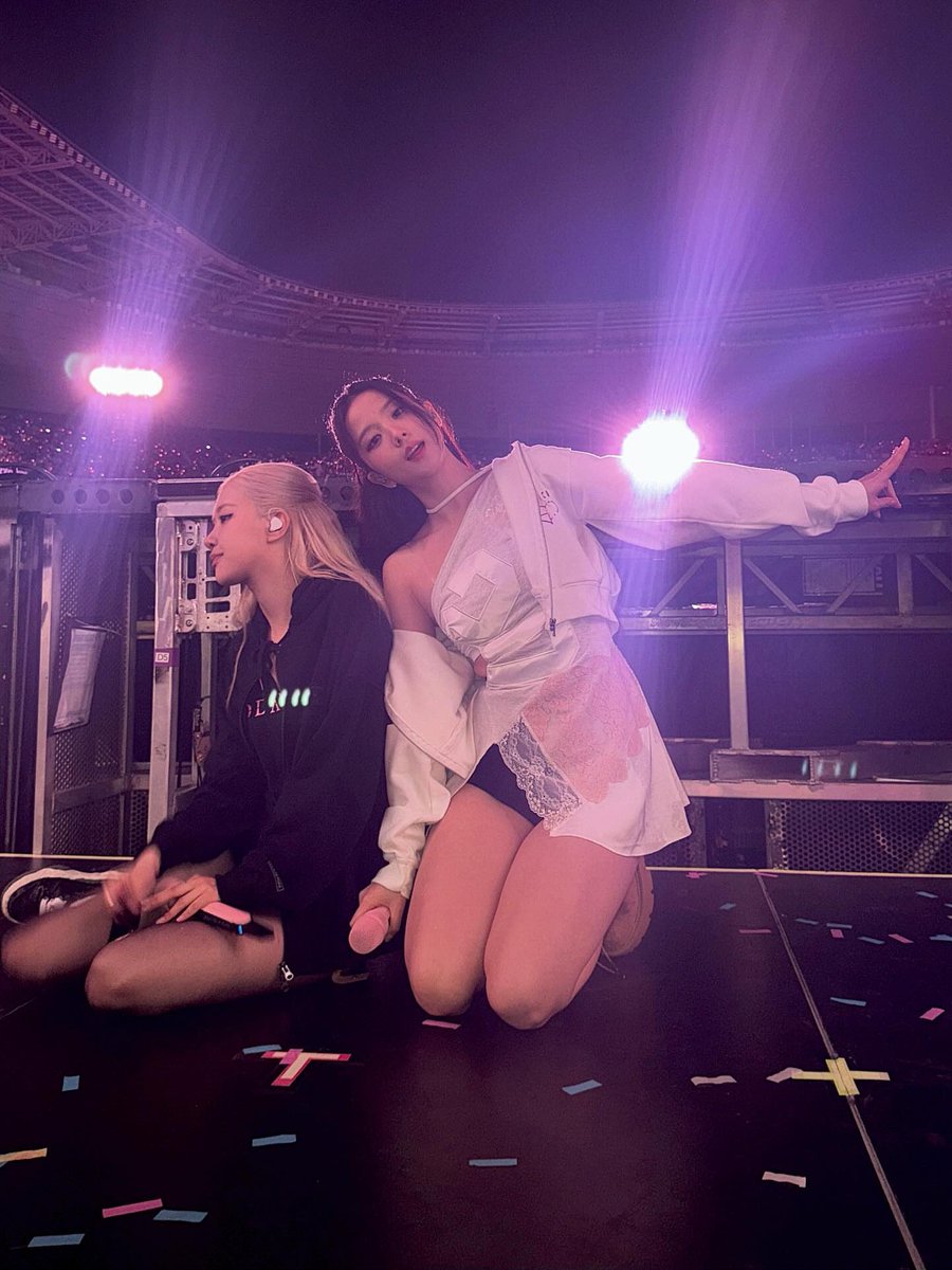 blckpinkpic's tweet image. MY GIRLS 😭