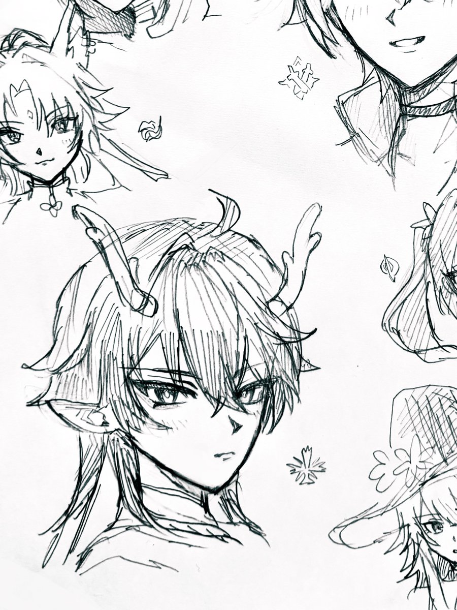 リア友に誘われて属性ごとのやつ適当に描いたらﾒﾁｬ好きな顔に描けたいんげちゅ💗
アナログも楽しい.ᐟ.ᐟ