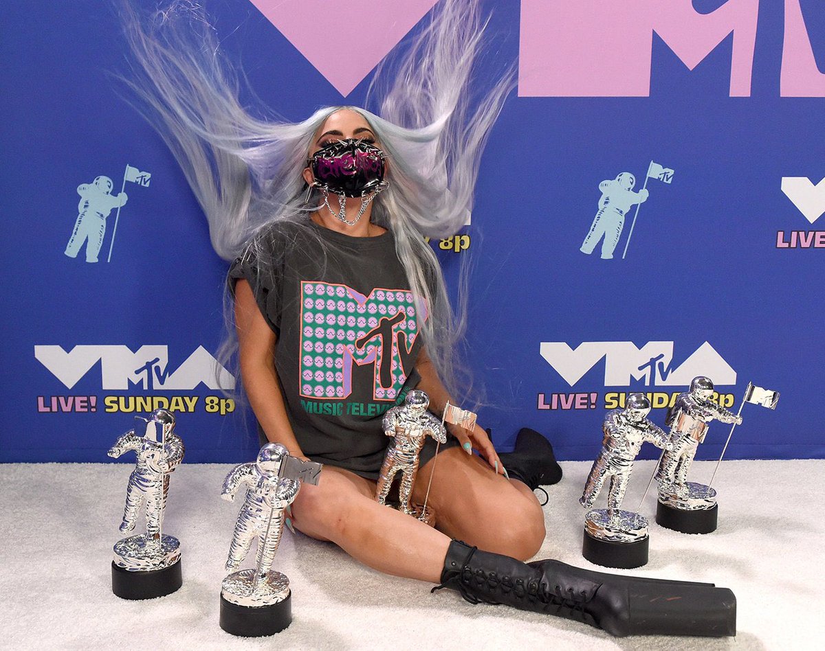 Lady Gaga dominates the 2025 #VMAs with an impressive 12 nominations, the most of any artist: 

1. Artist of the Year
2. Video of the Year: Die With A Smile
3. Song of the Year: Die With A Smile
4. Best Collaboration: Die With A Smile
5. Best Pop: Die With A Smile
6. Best Album: