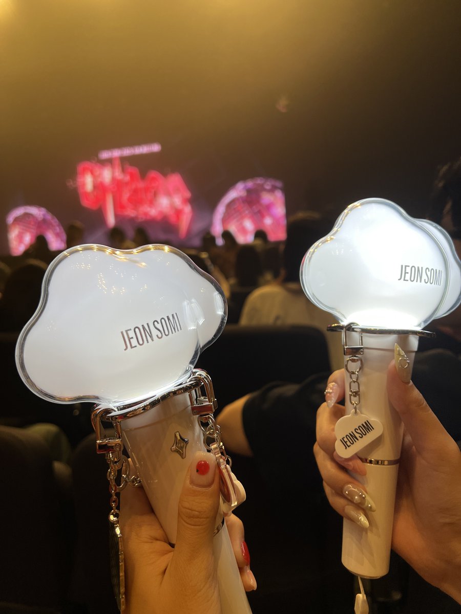 솜애기☁️ tweet media