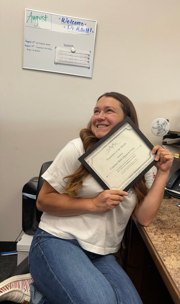 the_eye_pros's tweet image. Out of all 10 Eye Pros offices, we’re proud to name Myriam (Nampa) and Courtnee (Spanish Fork) our Employees of the Month!

Their teamwork, positivity, and dedication to patient care set a high standard. 👏💙

#EmployeeOfTheMonth #EyePros #NampaID #SpanishForkUT #TeamRecognition
