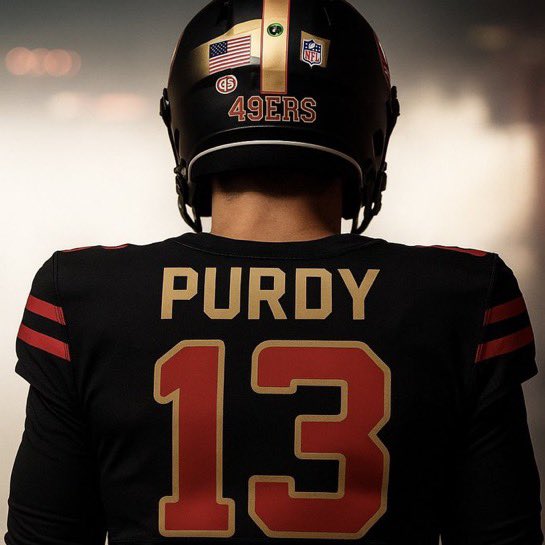 FoN9ne's tweet image. Whispers may be true. #FadeToBlack #49ers