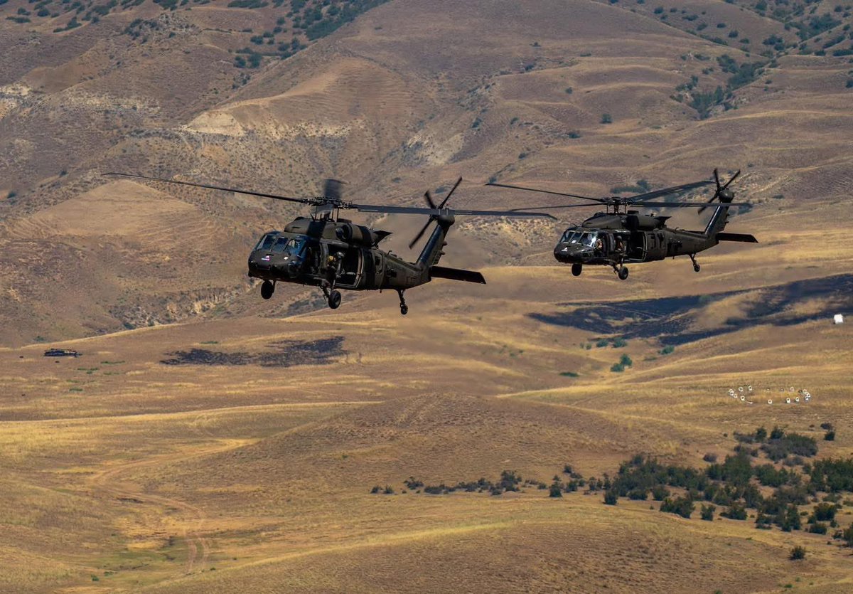 globalhawkintel's tweet photo. More from Agile Spirit: live-fire drills at Vaziani Training Area featuring 🇬🇪 GDF BMC Vuran vehicles, Cobra armored carriers, and 🇺🇸 U.S. Army Black Hawk helicopters.

#AgileSpirit25 https://t.co/11DTuN0rp0