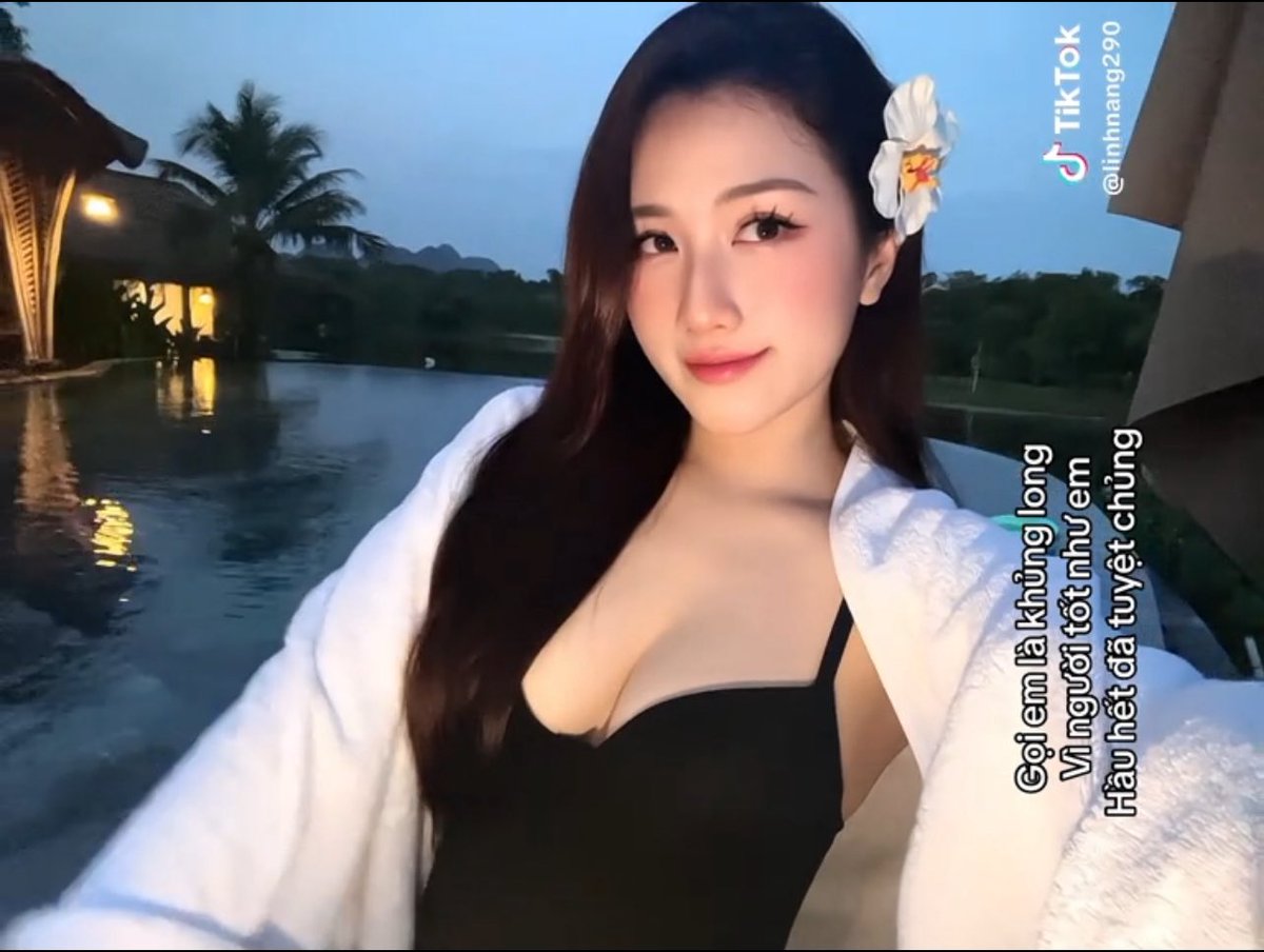 Zaegu123's tweet photo. @sinhucshowbiz Đĩ làm bồn chứa tinh của 4 đội tham gia mixi cup h lên tiktok gạ thêm fan https://t.co/yTw9GuVrds