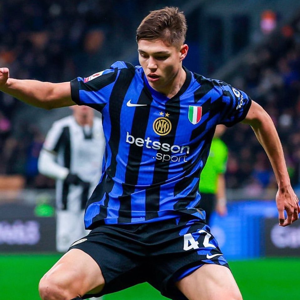 FabrizioRomano's tweet photo. 🚨🔴🔵 Excl: FC Basel approach Inter to ask for Tomas Palacios on season loan until June 2026.

Discussions ongoing as Palacios has multiple options but Basel are pushing. https://t.co/3WB5nLtvuc