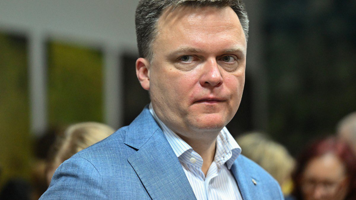 Naród Ci tego Hołownio <a href="/szymon_holownia/">Szymon Hołownia</a> nie zapomni.