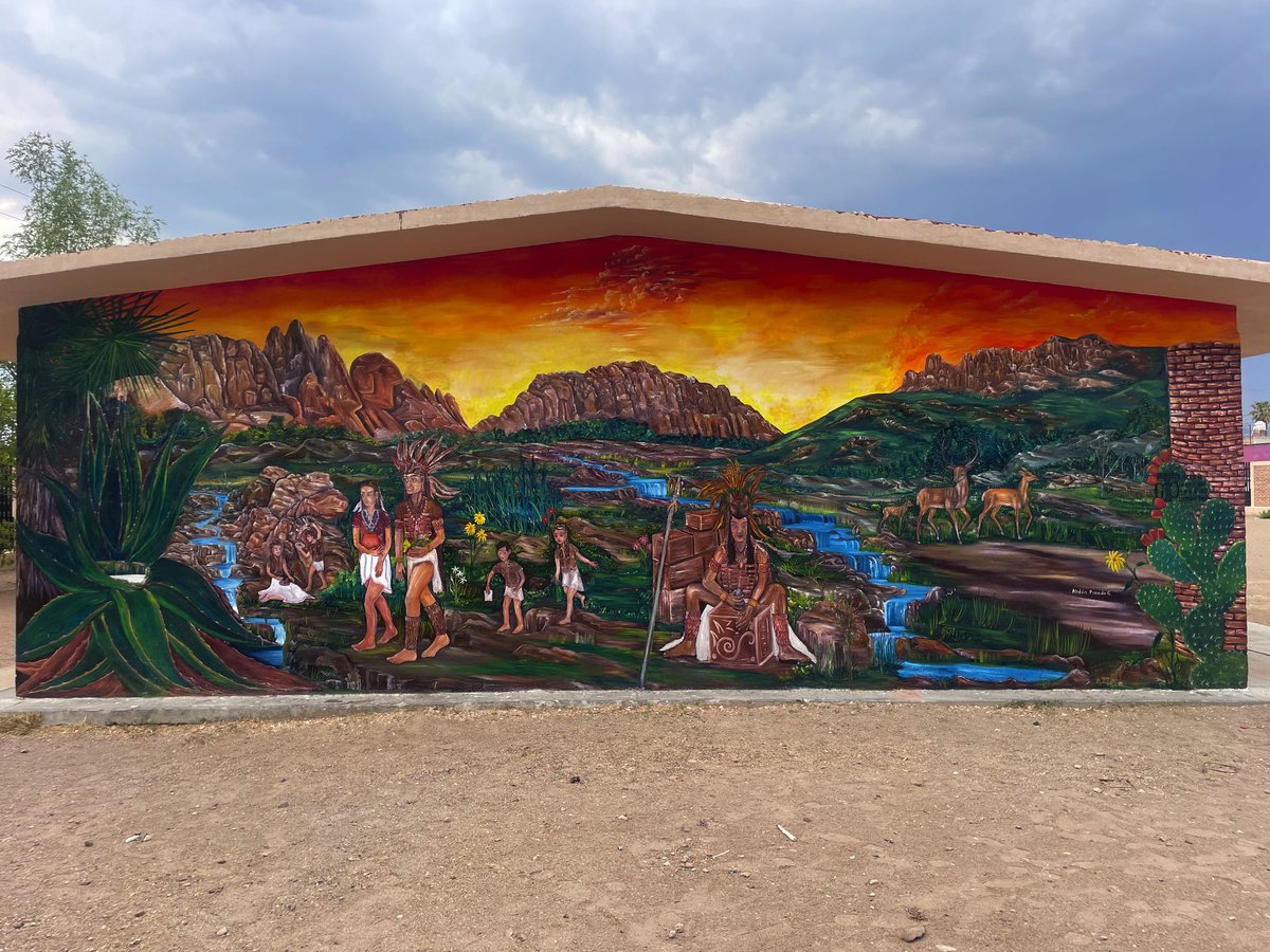 ¡En <a href="/SEP_mx/">SEP México</a> no "regalamos" 3 orquestitas, cumplimos nuestra obligación diseñando y entregando los Libros de Texto a 26,000,000 de estudiantes!

Y esos libros no sólo generan pensamiento crítico; transforman las escuelas... Si no lo creen, pregúntenle a Abdón Pinedo García.