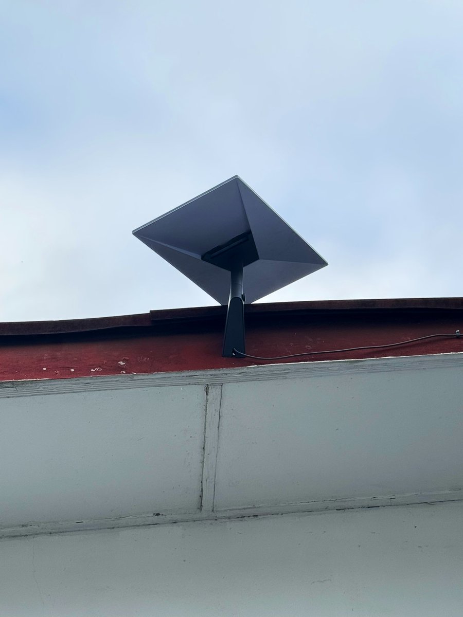 _iam_tab's tweet image. Installation successfully completed. 
.
.
@Starlink @elonmusk #LIBERIA