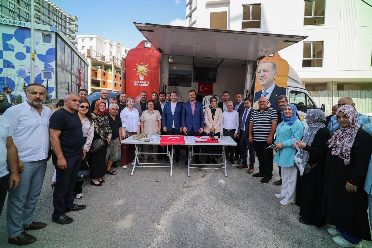 Abdullah Özdemir (@abdullahozdemir) on Twitter photo Tuzla’da AK Nokta’daydık.
Güler yüzlü vatandaşlarımızla hasbihal ettik, düşüncelerini dinledik. Tuzla’nın her köşesinde AK kadroların samimiyeti vatandaşlarımızın teveccühüyle büyüyor.
<a href="/aktuzla/">AK PARTİ TUZLA</a> <a href="/serefcolak/">Şeref ÇOLAK 🇹🇷</a> Tuzla’da AK Nokta’daydık.
Güler yüzlü vatandaşlarımızla hasbihal ettik, düşüncelerini dinledik. Tuzla’nın her köşesinde AK kadroların samimiyeti vatandaşlarımızın teveccühüyle büyüyor.
<a href="/aktuzla/">AK PARTİ TUZLA</a> <a href="/serefcolak/">Şeref ÇOLAK 🇹🇷</a>