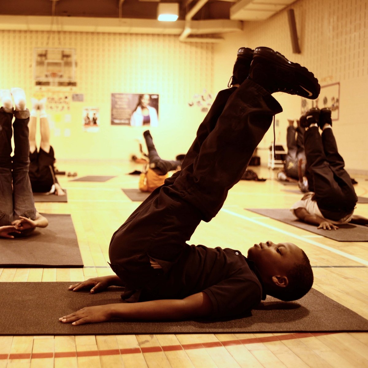 Mindfulness didn’t just calm kids down—it lifted them up. ✊🏽✨
Confidence soared. Self-awareness grew. Friendships deepened.
All from one simple practice.

🔗 Learn more: holisticlifefoundation.org

#MindfulnessInAction #HolisticMe #HLF #Transformation #EmpoweredYouth #YogaForChange