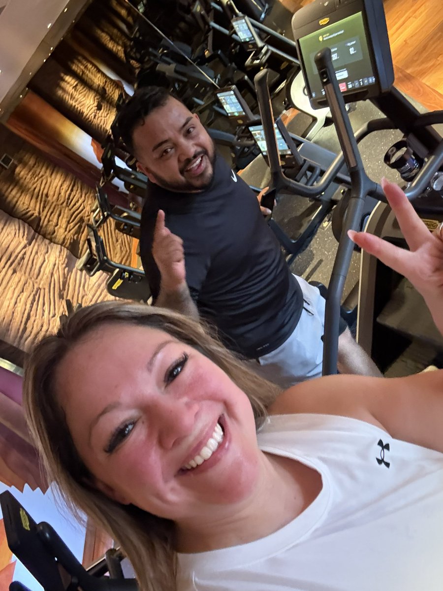 A_Foxy_Lady's tweet image. Great early morning physical well being the last couple of days before GM Conference in Las Vegas! #ChilisLove #BestLife